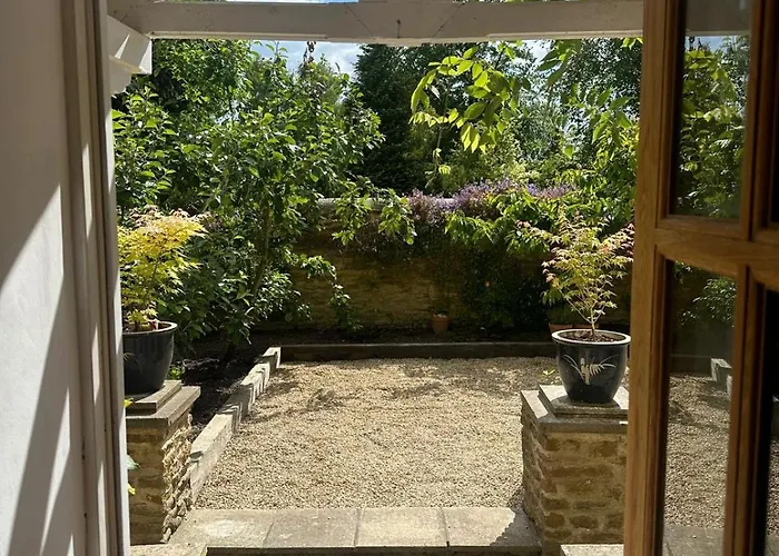 Cotswold Cottage